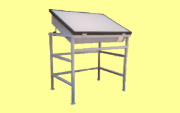 MOUNTING TABLE